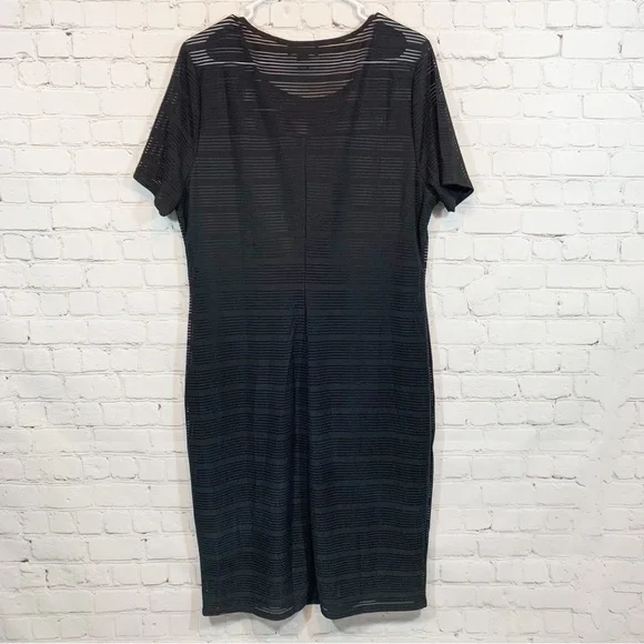 Forever 21 striped black short sleeve NWT dress - Picture 3 of 6